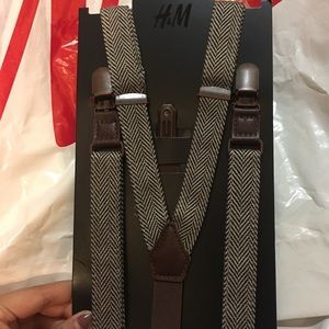 NEVER WORN Taupe and brown pattern Suit Accessory